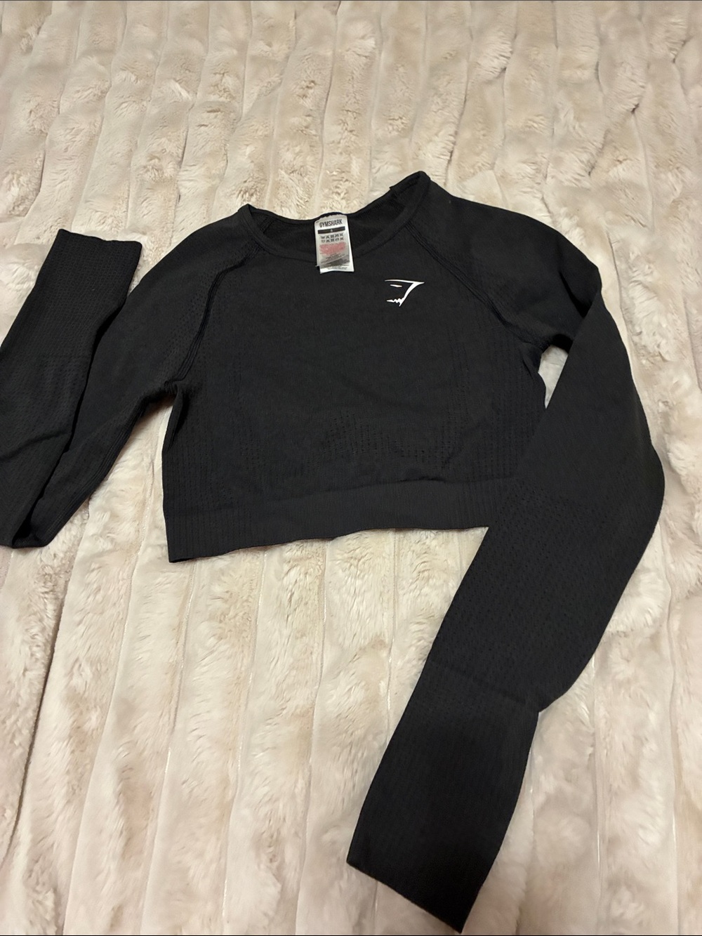 Gymshark Black Ribbed Cropped Long Sleeve Top